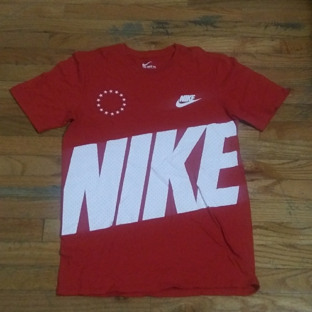 Nike T shirt